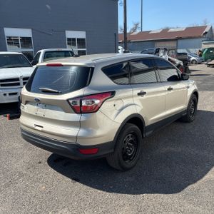 FORD ESCAPE S - 8