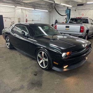 DODGE CHALLENGER SRT8 392 - 10
