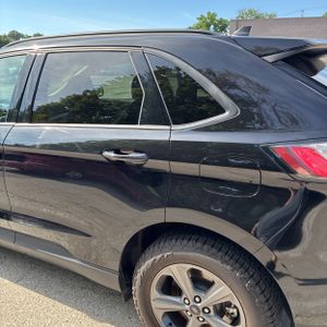 FORD EDGE SEL - 6