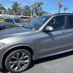 BMW X5 XDRIVE50I - 2