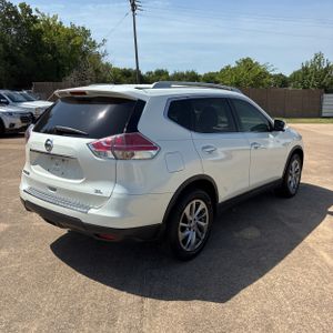 2015 Nissan ROGUE SL 照片 8