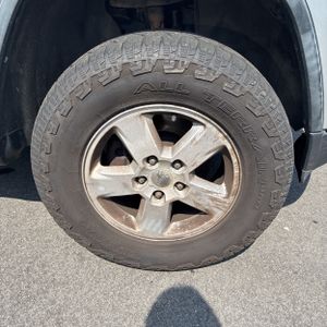 صورة مصغرة 20 لـ 2011 JEEP GRAND CHEROKEE LAREDO