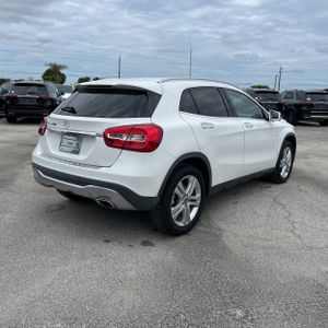 2019 Mercedes-BENZ GLA 照片 8