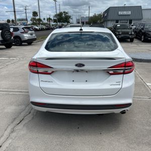 FORD FUSION HYBRID SE - 7