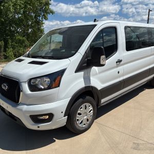 FORD TRANSIT-350 PASSENGER V. XLT - 2