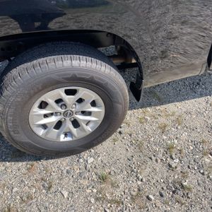 NISSAN FRONTIER KING CAB SV 4X4 - 9