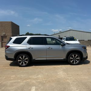 2025 Honda PILOT TOURING — фото 10
