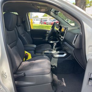 صورة مصغرة 36 لـ 2025 Nissan FRONTIER SV