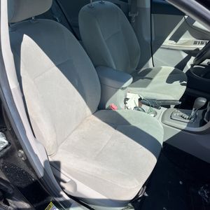 2012 Toyota COROLLA LE — миниатюра 33