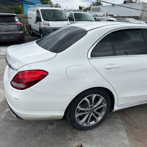 MERCEDES-BENZ C-CLASS - 9