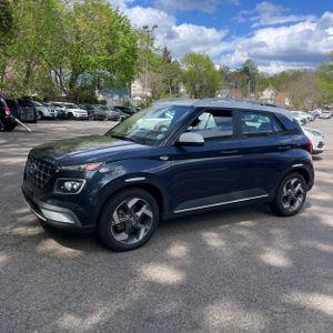 HYUNDAI VENUE LIMITED - 1