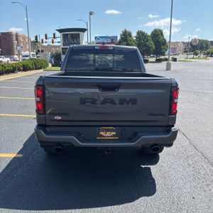 2025 RAM 1500 BIG HORN photo 7