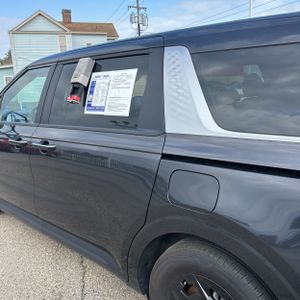 KIA CARNIVAL LXS - 6