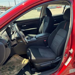 صورة مصغرة 32 لـ 2024 Nissan SENTRA SR XTRONIC CVT