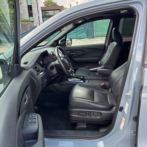 2022 Honda PILOT BLACK EDITION thumbnail 32
