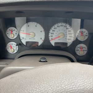 2004 Dodge RAM 2500 SLT 缩略图 37