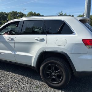 2015 JEEP GRAND CHEROKEE LAREDO — фото 6