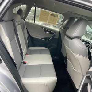2024 Toyota RAV4 XLE PREMIUM 缩略图 35