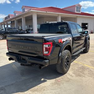 FORD F-150 RAPTOR R - 8