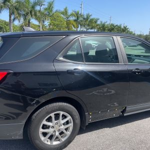 صورة 9 لـ 2022 Chevrolet EQUINOX LS