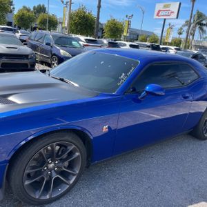 DODGE CHALLENGER R/T SCAT PACK - 2