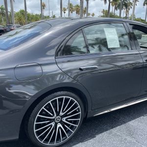 MERCEDES-BENZ S-CLASS - 9