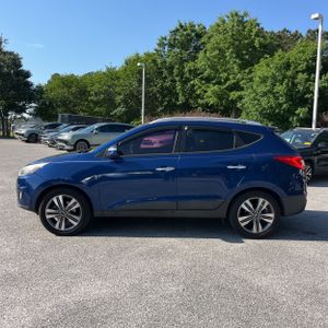 HYUNDAI TUCSON LIMITED - 3