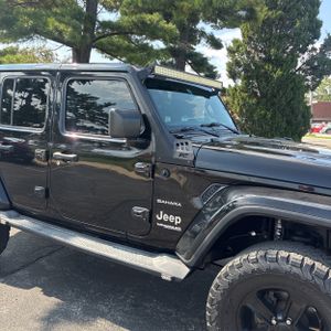 صورة 13 لـ 2018 JEEP WRANGLER UNLIMITED SAHARA