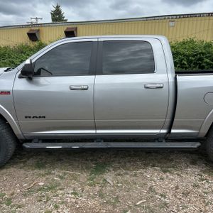 2019 RAM 2500 LARAMIE 照片 4