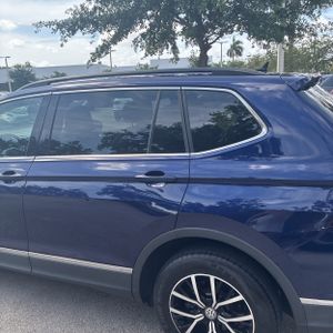 VOLKSWAGEN TIGUAN SE - 6