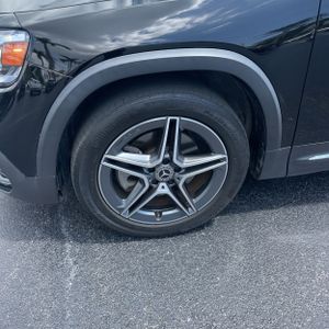 2021 Mercedes-BENZ GLB 缩略图 17