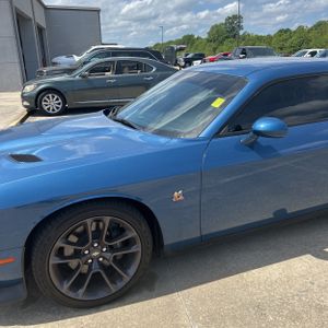 DODGE CHALLENGER R/T SCAT PACK - 2