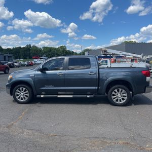 2010 Toyota TUNDRA LIMITED 照片 3