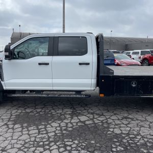 FORD F-550 CHASSIS XL - 4