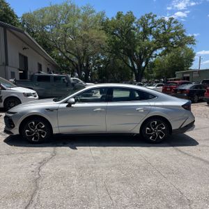 HYUNDAI SONATA SEL - 3