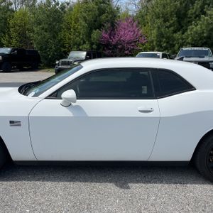 DODGE CHALLENGER R/T SCAT PACK - 4