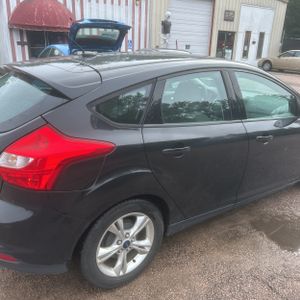 2014 FORD FOCUS SE 照片 8