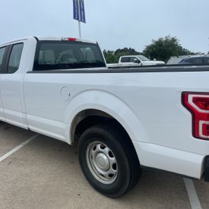 FORD F-150 XL - 6