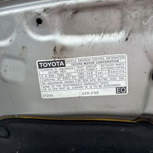 2011 Toyota PRIUS TWO — миниатюра 47