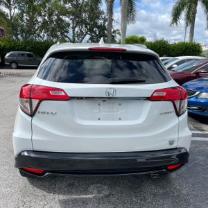 صورة 7 لـ 2022 Honda HR-V SPORT