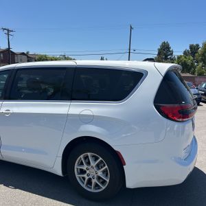 صورة 6 لـ 2024 Chrysler PACIFICA TOURING