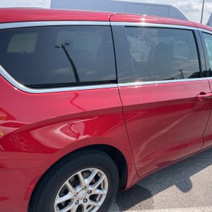 2025 Chrysler PACIFICA SELECT 照片 9