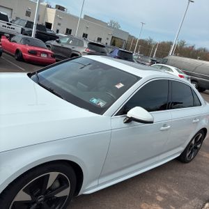 AUDI A4 2.0T PREMIUM - 2
