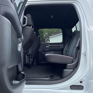 2023 RAM 1500 BIG HORN — миниатюра 35