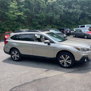 2019 Subaru OUTBACK 3.6R LIMITED 照片 10