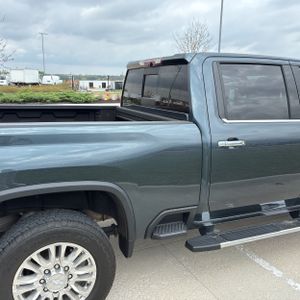 CHEVROLET SILVERADO 2500HD HIGH COUNTRY - 9