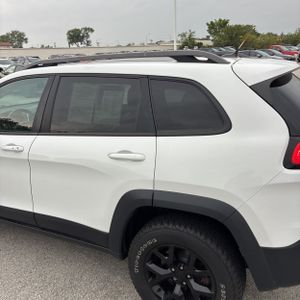 صورة 6 لـ 2015 JEEP CHEROKEE TRAILHAWK
