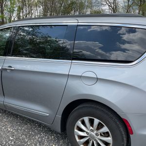 CHRYSLER PACIFICA TOURING-L - 6