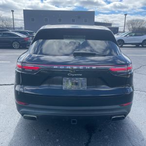 PORSCHE CAYENNE BASE - 7