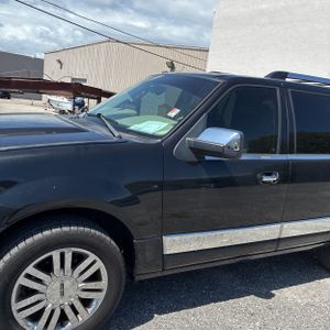 2012 Lincoln NAVIGATOR BASE — фото 2